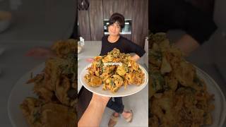 The Best Pakora You Will Ever Eat food indiancuisine foodvideos indianstreetfood [upl. by Immac]