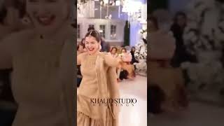 Hania Amir Dance at wedding HaniaAamirHEHE FahadMustafaOfficial [upl. by Gustin]