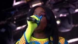 Azealia Banks  212 Live  at T in The Park 2013 [upl. by Marylee]