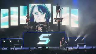 Awake and alive  Skillet Live at Carowinds [upl. by Rednas]