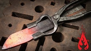 Blacksmithing  Forging knife tongs [upl. by Brine]