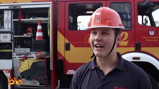 Feuer in Autowerkstatt  Alarmübung der Jugendfeuerwehr Tönisvorst [upl. by Matheny]