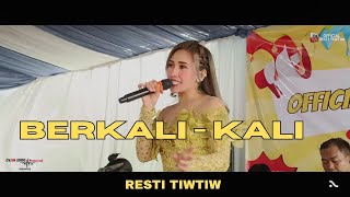 BERKALI  KALI LIVE PERFORM RESTI TIWTIW BP5 [upl. by Carce998]