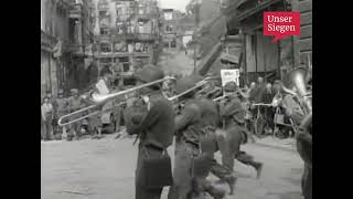 Siegesparade der alliierten Streitkräfte in Siegen am 09051945 [upl. by Nosemyaj118]