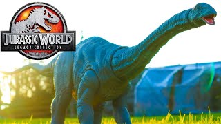 Jurassic World Legacy Collection Apatosaurus Review  Jurassic Collector [upl. by Saundra618]