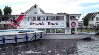 Boat crash at Wroxham on the Norfolk Broads [upl. by Harrad]