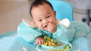 How to safely start solids with your baby [upl. by Osei]