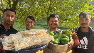 Chicken Noodle Fry Recipe to Feed a Crowd in the Park [upl. by Sello290]