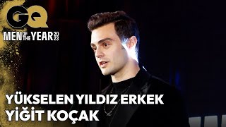 Yılın Yükselen Yıldız Erkek Oyuncusu Yiğit Koçak Oldu  GQ Men of The Year 2023 [upl. by Rhoades]