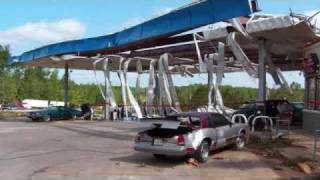 Tornado Barnesville Georgia April 2011 [upl. by Ikairik]