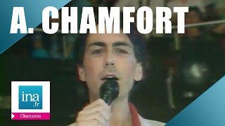 Alain Chamfort quotChasseur divoirequot live officiel  Archive INA [upl. by Lock684]