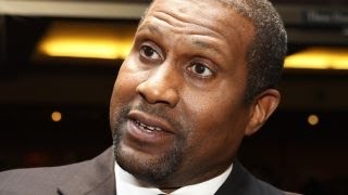 Tavis Smiley on Black People Pressuring the Obamas to Endorse Kamala Harris Part 10 [upl. by Harned716]