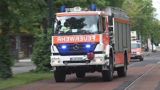 PERSON UNTER ZUG  Einsatzfahrten Berufs amp Freiwillige Feuerwehr Düsseldorf amp Bundespolizei [upl. by Oirifrop]