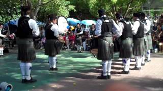 Macalester College Pipe Band Grade III  Pleasanton Games  Medley  September 1 2013 [upl. by Bergeman735]