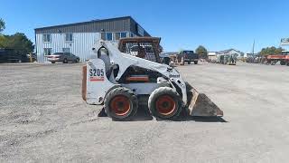 2005 Bobcat Skid Steer Loader [upl. by Tay412]