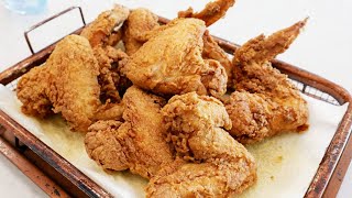 Southern Fried Chicken Wings  How To Make Crispy Fried Chicken  So Easy [upl. by Holzman]