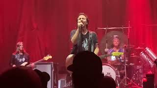 Eddie Vedder and the Earthlings Give Blood  Chicago 2922 [upl. by Eigla]