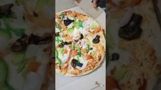 ఫస్ట్ టైం పిజ్జా తిన్న దీని టేస్ట్ అబ్బోfood pizza [upl. by Unni]