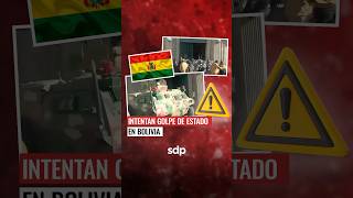 ¡GOLPE DE ESTADO en BOLIVIA 🚨 TANQUE MILITAR 🪖 entra por la fuerza a al PALACIO de GOBIERNO 😱 [upl. by Latsirk]