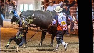 Jb mauney career ending injury  Jb mauney broken neck video  Jb houston rodeo injury [upl. by Eitsim]