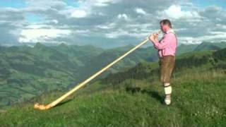 Engelbert Engel aus Tirol  Ein Schweizer spielt Alphorn  Live CD Alphornteffen in den Bergen [upl. by Yeslaehc733]