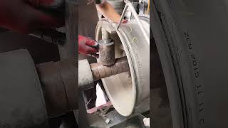 Repair process for the deformed wheel hub [upl. by Obrien]