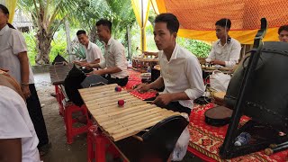 Pleng Pin Peat Khmer Kampuchea Krom 2 [upl. by Mundford196]