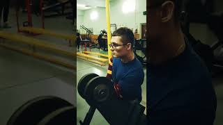 Бицепс 33 кг одной рукой  One arm 33 kg bicep curl армрестлинг тренировки первенствороссии [upl. by Yendys]