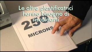 Dimostrazione Plastificatrice Fellowes Voyager [upl. by Etteb216]