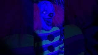 SCARY KILLER CLOWNS Spirit Halloween 2024 Animatronics JUMPSCARE shorts youtubeshorts [upl. by Nohtiek287]