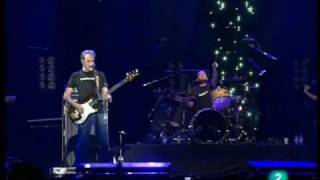 Hombres G  Te quiero  MotoGP En Concierto 2009 HQ [upl. by Kennett]