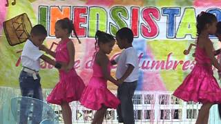 baile los dueños del swing por niños de preescolar [upl. by Akeenahs]