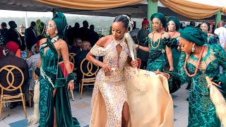 This Igbo Nigerian Bridal Entrance Got People Screaming THE ALAKIJAs [upl. by Mairam]