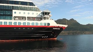 Hurtigruten 4a12  Full voyage day by day with MS Midnatsol [upl. by Nahtanod]