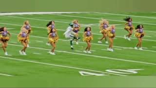 Greg Zuerlein trapped among the Vikings Cheerleaders during pregame practice vs New York Jets [upl. by Migeon]