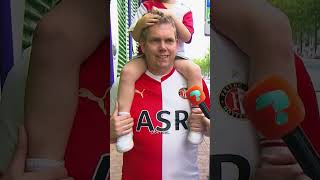 Zal Rob een Feyenoord fan vinden die een AJAX shirt aan wil doen 😨 [upl. by Ahras]