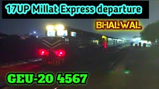 2 Trains Cross Arranged at Bhalwal Chenab Express arrival amp Millat Express departure [upl. by Aeuhsoj]