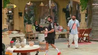 Chahat Ne Avinash Ki Body Ko Mara Ignore देखकर Rajat ने करदी Chahat की Taarif Bigg Boss 18 Live [upl. by Gabi]