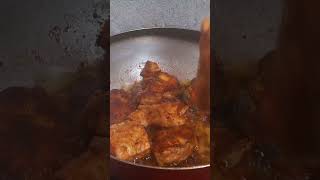 Fritando Peixe  Dourada para tomar com Açaí Paraense shorts [upl. by Anwahsar777]