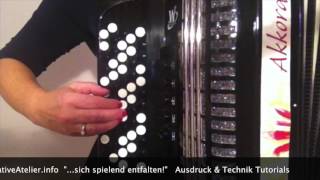 KnopfAkkordeon Technik Tutorials  5Ton Treppchen [upl. by Nhguaved953]