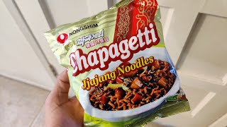 Nongshim Chapagetti Jjajang Noodles Review [upl. by Leora]