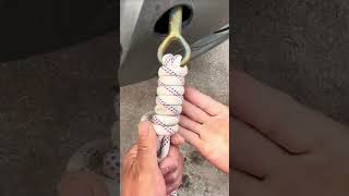 How to create a tow hitch or recovery point for a vehicle survivalknots rope climbing [upl. by Riba]