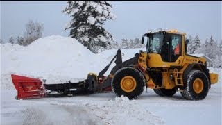 Ice Ripping with Volvo L90F and Siljum Mekan Ice Ripping Blade [upl. by Potts]