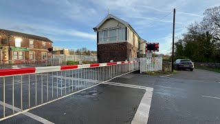 Kiveton Park Level Crossing South Yorkshire [upl. by Feerahs]