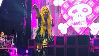 Avril Lavigne  The Greatest Hits Tour Opening  Girlfriend Live in Vancouver [upl. by Hara]