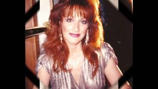 LYN SOMERS Sings quotEmbraceable Youquot wmv [upl. by Melodee]