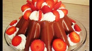 FLAN AU CHOCOLAT crème fouettée ET FRAISES [upl. by Ahseela]