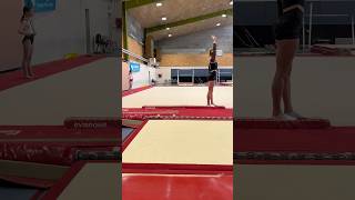 Je teste des trucs 🙊 newskill sport gymnast [upl. by Gelasius]