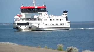 Veerboot Schiermonnikoog  Lauwersoog [upl. by Olmstead379]