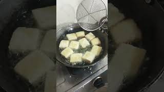 Double ka meetha Frying bread pieces [upl. by Aicatsue]